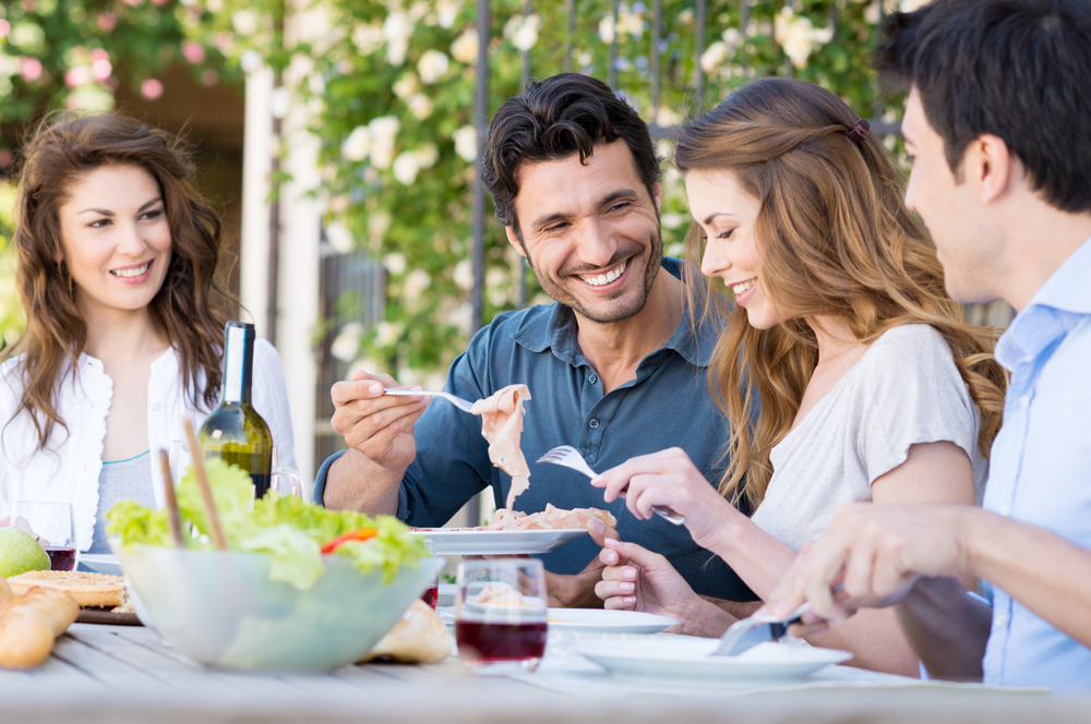 Entenda a importância de comer devagar no processo de emagrecimento