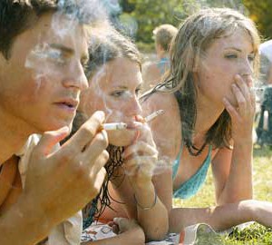 adolescentes-fumando