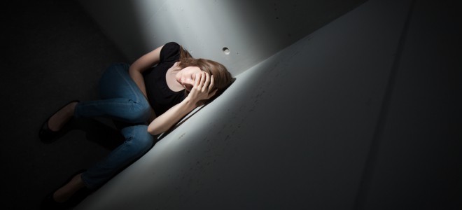 A dor do aborto gera consequências físicas e emocionais sobre a mulher. Foto: Shutterstock