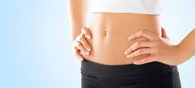 Para ter uma barriga negativa é preciso dedicação, exercícios e dieta especial. Foto: Shutterstock