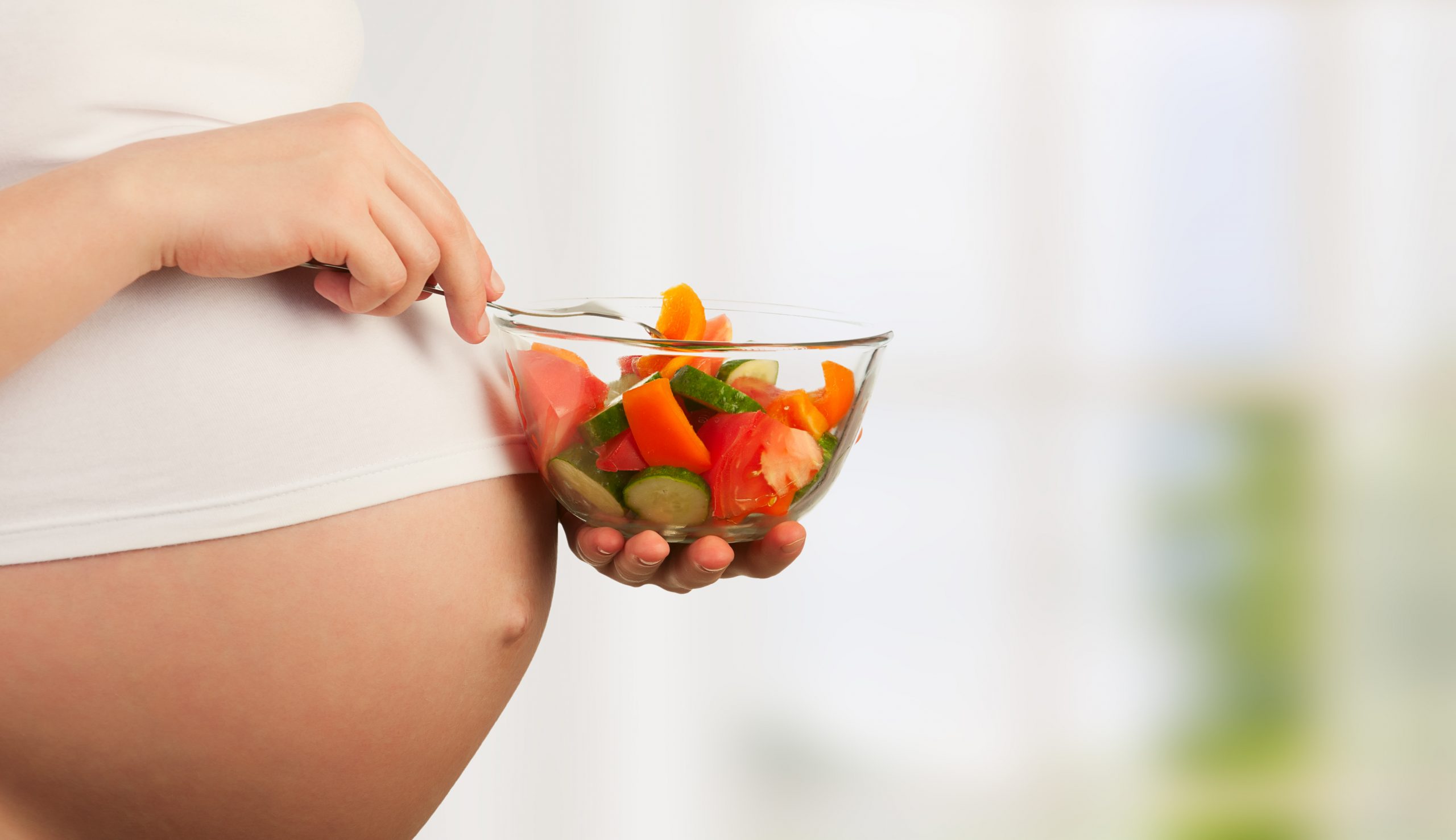 Копченое беременным. Питание беременной женщины. Рациональное питание беременных. Овощи для беременных.