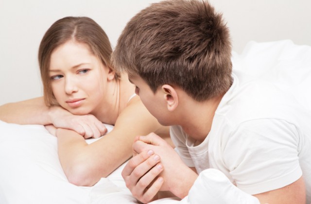 Paciência e disposição para ajudar podem ajudar o parceiro a retardar a ejaculação. Foto: iStock, Getty Images